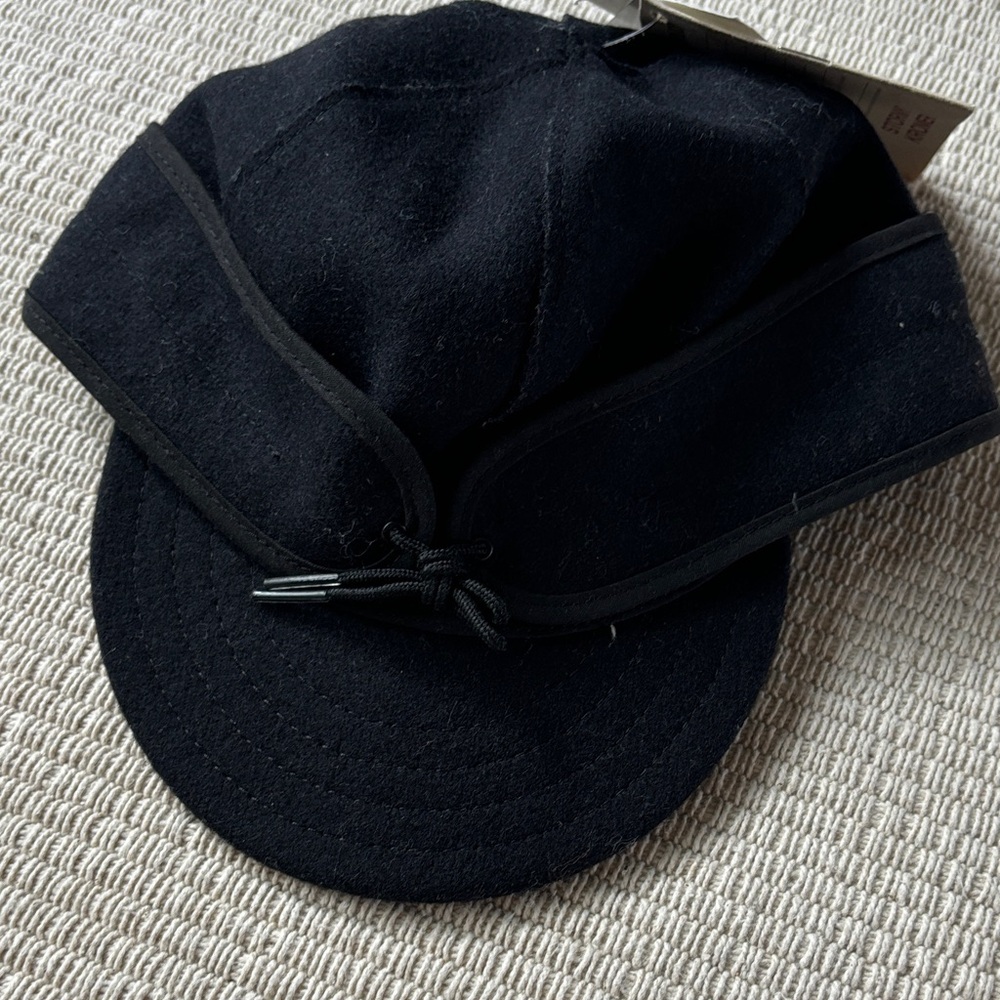 Stormy Kromer hat NWT